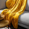 Dutch Decor - SIDNEY - Plaid 140x180 cm - Fleece deken van 100% gerecycled polyester – superzacht - Eco Line collectie - Golden Glow - geel