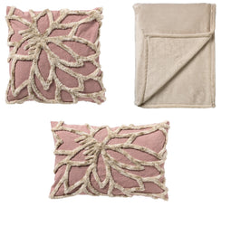 Dutch Decor - VOORDEELSET OH MY DEER - Set van 2 kussens en 1 plaid - roze & beige | Livia + Charl