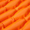 vidaXL - Kampeermatras - met - kussen - zelfopblazend - 1-persoons - oranje