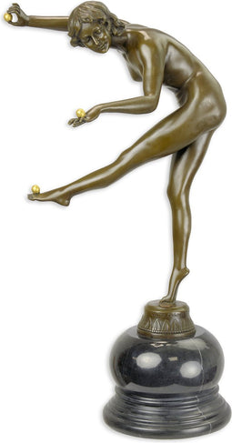 EEN BRONZEN BEELD GENAAMD "DE BEDRIEGSTER"