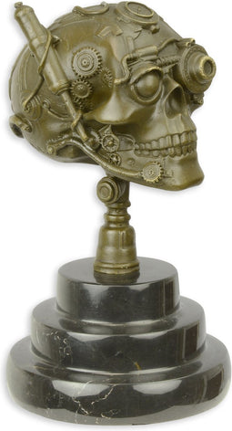 EEN BRONZEN STEAMPUNK BEELD VAN EEN SCHEDEL