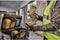 DeWalt TOUGHSYSTEM 2.0 - Koffer/Acculader - 2× 4Amp duolader met USB laadpoorten (1 stuk)
