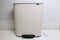 Brabantia Bo Prullenbak - 60 liter - XXL Pedaalemmer - Soft Beige