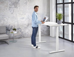 Ergonomisch elektrische verstelbaar zit/sta bureau Teez breed 120CM diep bladkleur Licht Eiken framekleur Aluminium (RAL9006)