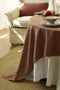 Laura Ashley Tafelkleed - Tafellaken - Kitchen Linen Collectables Oxblood - Rood streep - 140x240cm