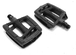 Falkx Wide pedalen 9/16. kunststof huis, anti-slip.