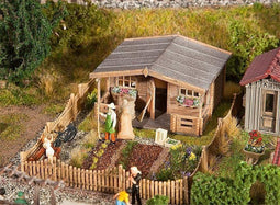 Faller - Volkstuin met groot tuinhuisje