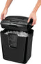 Fellowes papierversnipperaar M-8C snippers P4, 8 vel, zwart