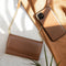 Selencia Hoesje Geschikt voor Samsung Galaxy S20 Ultra Hoesje Met Pasjeshouder - Selencia Eny Uitneembare Vegan Lederen Clutch - Bruin