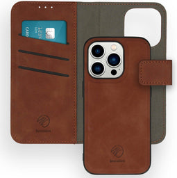 iMoshion Hoesje Geschikt voor iPhone 14 Pro Hoesje Met Pasjeshouder - iMoshion Uitneembare 2-in-1 Luxe Bookcase - Bruin