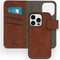 iMoshion Hoesje Geschikt voor iPhone 14 Pro Hoesje Met Pasjeshouder - iMoshion Uitneembare 2-in-1 Luxe Bookcase - Bruin