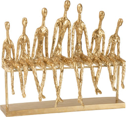 J-Line decoratie 7 Mensen Zittend Op Een Bank - polyresin - goud