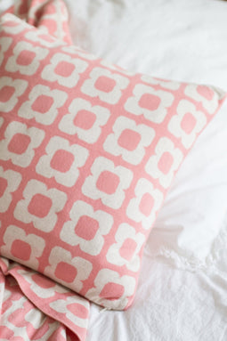 Funky Doris Doris Pillow Pink