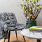 Furnicher Lisboa Eetkamerstoel - Fluweel Bekleding - Modern Ontwerp - Stalen Frame - Grijs Fluweel - Zwarte Poten