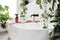 ZO® Sanitairreinigerreiniger - Badkamer- en toiletreiniger - 100% Natuurlijk en Vegan Schoonmaakmiddel - Eucalyptus - Duurzaam - Tegen Kalk - Startpakket met 10 Navullingen, Doek en Herbruikbare Sprayer