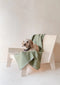 Hondendeken Visgraat Groen (Olive) - Wol - Geurbestendig - Hypoallergeen - 150x90 - TBCo Scotland