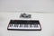 Akai MPK Mini Plus - MIDI keyboard - 37 toetsen - 8 RGB pads - USB 2.0 - 64-staps sequencer