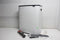 Brabantia Bo Touch Bin Hi - Prullenbak - 60 liter - Soft-touch openingssysteem - White