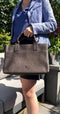 Hide & Stitches Discover - Handtas - Hoofdvak met rits - Donkerbruin