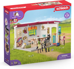 Schleich HORSE CLUB Zadelkamer - Beweegbaar Figuurtje - Afneembaar Zadel & Hoofdstel - Paarden Speelgoed