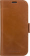 Dbramante1928 Copenhagen - Flip cover - Magneetsluiting en ruimte voor pasjes - Bruin