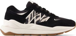 New Balance 5740 - Lage sneakers - Imitatiesuède - Zwart
