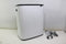 Brabantia Bo Touch Bin Hi Prullenbak - 60 liter - Soft-touch openingssysteem - White