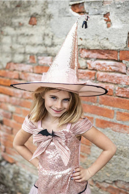 Great Pretenders Verkleedkledij Glam Witch - Heksenjurk met hoed - Roze - Maat 7-8 jaar