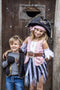 Great Pretenders Verkleedkledij Kira the Pirate - Piratenjurk met hoed - 5/6 jaar