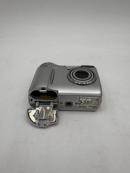 Nikon CoolPix 4600 - Digitale Camera - 4.0 MP CCD - 3x Optische Zoom
