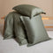 Coco & Cici - Bamboe Dekbedovertrek 200 x 220 cm - 2 Persoons Beddengoed - Olijfgroen - 2 Kussenslopen (60x70) - 100% Eco Bamboe
