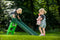 SwingKing Vrijstaande glijbaan met Trap - Groene Peuter Glijbaan (Kunststof) - 120x40x67cm - 18 - 36 maanden