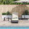 vidaXL - Ligbed - met - wielen - en - kussen - poly - rattan - zwart