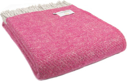 Plaid Boa Roze (Pink) - 150x200 - Nieuw Wol - Tweedmill UK