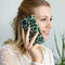 Selencia Hoesje Geschikt voor iPhone 12 Pro / 12 - Selencia Maya Fashion Backcover - groen