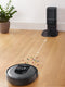 iRobot Roomba i7+ - Robotstofzuiger - Automatische vuilafvoer en Smart Mapping - Zwart