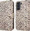 iMoshion Hoesje Geschikt voor Samsung Galaxy S21 Hoesje Met Pasjeshouder - iMoshion Design Bookcase smartphone - Meerkleurig / Black And White Dots