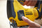 Stanley SFMCS600B-XJ - Pendeldecoupeerzaag - 18V - Geel