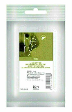 Hery cleaning wipes puppy