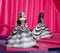 Barbie 65ste (2023) - Modepop - Glamoureuze zwart-witte jurk - Saffierblauw