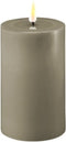 Luxe Led kaars - stompkaars - Sand - 7.5 x 12.5 cm - Deluxe Homeart - met paraffine laag