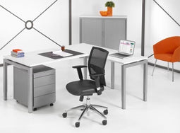 Hoogte verstelbaar hoekbureau Kubus breed 160CM diep 160CM bladkleur Wit framekleur Zwart (RAL9005) wingzijde Rechts