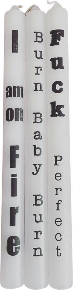 Housevitamin | Dinerkaarsen Fuck Perfect Burn Baby | Wit | Zwart | Tekst | 25 cm
