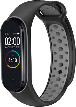 iMoshion Bandje Geschikt voor Xiaomi Mi Band 3 / 4 - iMoshion Siliconen sport band met inkliksysteem ronde drukknoop - Zwart