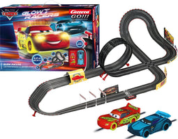 Carrera GO!!! Disney Pixar Cars - Glow Racers - Racebaan