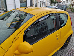 Peugeot 107 - Zijwindschermen - Smoke getint