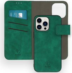 iMoshion Hoesje Geschikt voor iPhone 14 Pro Max Hoesje Met Pasjeshouder - iMoshion Uitneembare 2-in-1 Luxe Bookcase - Donkergroen