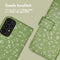 iMoshion Hoesje Geschikt voor Samsung Galaxy A33 Hoesje Met Pasjeshouder - iMoshion Design Bookcase smartphone - Groen / Green Flowers