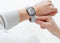 imoshion Bandje Geschikt voor Apple Watch Bandje Series 1 / 2 / 3 / 4 / 5 / 6 / 7 / 8 / 9 / SE - 38 / 40 / 41 mm / Series 10 - 42 mm - imoshion Elastisch nylon band - Lichtgrijs
