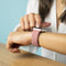 iMoshion Bandje Geschikt voor Fitbit Versa 4 / Versa 3 / Sense 2 / Sense - iMoshion Siliconen bandje - Oranje